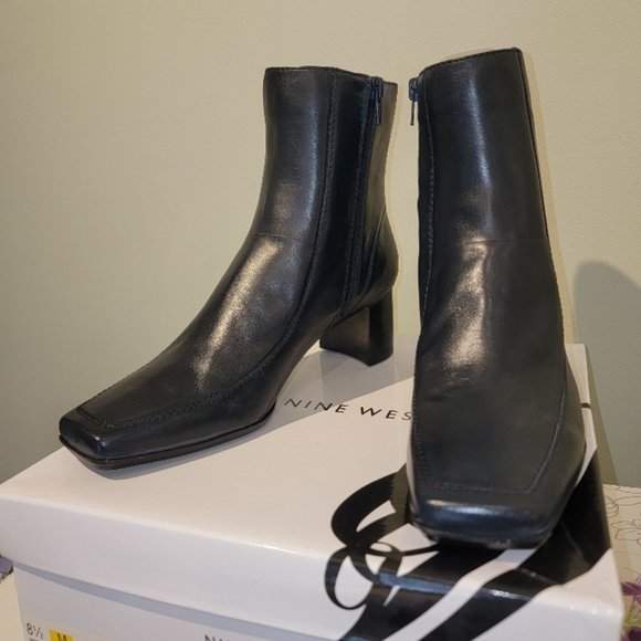 Nine West Navy Ankle Boots Size 8.5 - Picture 3 of 11